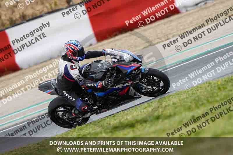 cadwell no limits trackday;cadwell park;cadwell park photographs;cadwell trackday photographs;enduro digital images;event digital images;eventdigitalimages;navarra;no limits trackdays;peter wileman photography;racing digital images;trackday digital images;trackday photos